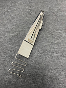 Окантователь в 3 сложения (чистый край сверху) для плоскошовной машины с вырезом в платформе T143 (32x12)